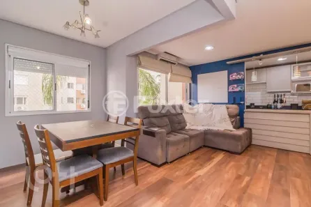 Apartamento com 2 Quartos à venda, 66m² no Vila Ipiranga, Porto Alegre