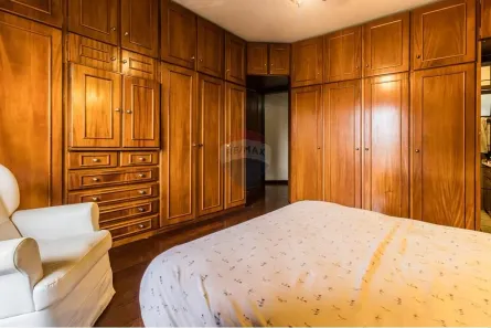 Casa com 3 Quartos à venda, 380m² no Partenon, Porto Alegre
