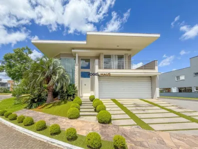 Casa de Condomínio com 4 Quartos à venda, 317m² no Igara, Canoas