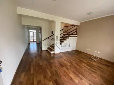 Casa de Condomínio com 2 Quartos à venda, 121m² no Jardim Califórnia, Jacareí