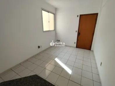 Apartamento com 2 Quartos para alugar, 50m² no Santa Mônica, Uberlândia