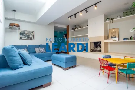 Casa com 3 Quartos à venda, 220m² no Cidade Monções, São Paulo