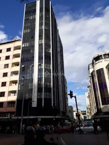 Sala Comercial para alugar, 38m² no Centro, Juiz de Fora