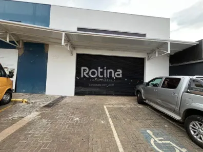 Ponto Comercial para alugar, 170m² no Santa Mônica, Uberlândia