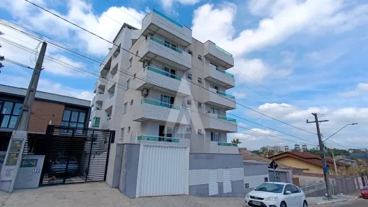 Apartamento com 2 Quartos para alugar, 89m² no Santo Antônio, Joinville