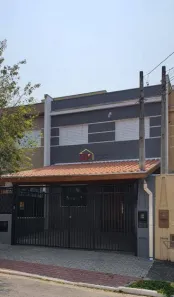 Sobrado com 3 Quartos à venda, 82m² no Jardim Amália, Caçapava