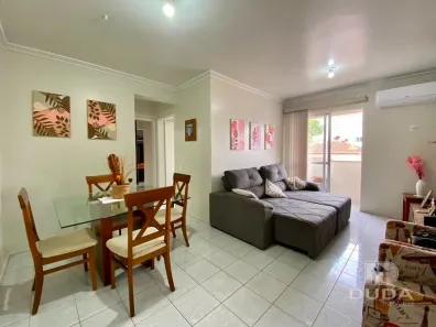 Apartamento com 2 Quartos para alugar, 61m² no Pantanal, Florianópolis