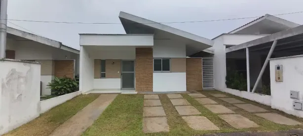 Casa de Condomínio com 3 Quartos para alugar, 73m² no Tarumã-Açu, Manaus