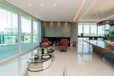 Apartamento com 3 Quartos à venda, 204m² no Petrópolis, Porto Alegre