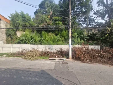 Ponto Comercial com 8 Quartos para alugar, 2500m² no Jardim Marabá, São Paulo
