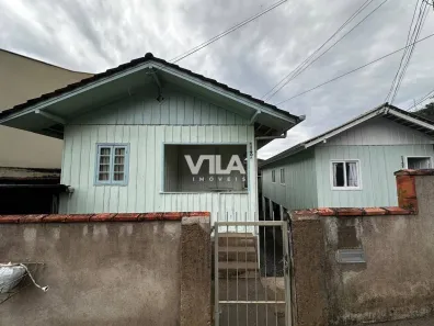 Casa com 3 Quartos para alugar, 90m² no Água Verde, Blumenau