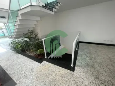 Sobrado com 3 Quartos para alugar, 261m² no Vila Gilda, Santo André