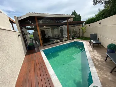 Casa com 4 Quartos para venda ou aluguel, 280m² no Pinheirinho, Vinhedo
