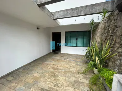 Casa com 2 Quartos à venda, 125m² no Cidade Monções, São Paulo