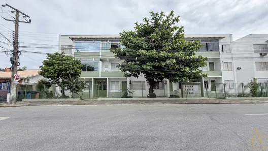 Apartamento com 2 Quartos para alugar, 39m² no Canasvieiras, Florianópolis