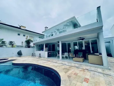 Sobrado com 5 Quartos à venda, 300m² no Riviera, Bertioga