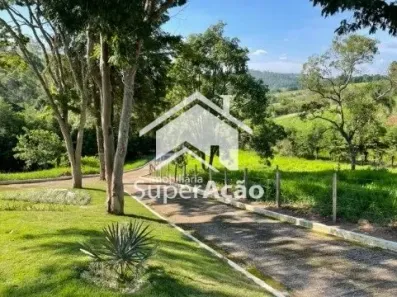 Fazenda/Sítio com 3 Quartos à venda, 300m² no Vila Constança (Botujuru), Campo Limpo Paulista