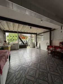 Casa com 2 Quartos à venda, 80m² no Maracanã, Praia Grande