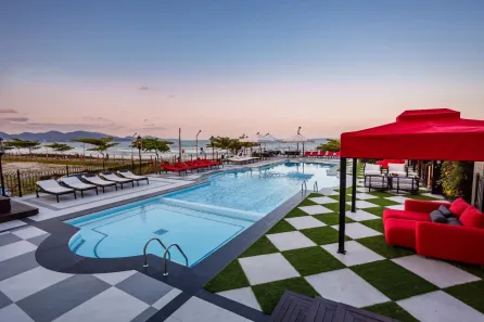 Apartamento com 4 Quartos à venda, 180m² no Meia Praia, Itapema