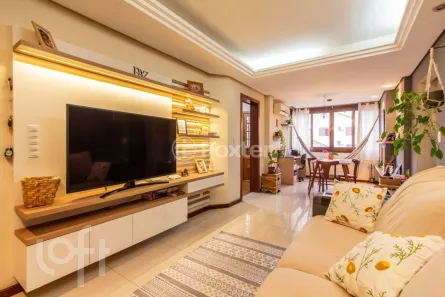 Apartamento com 2 Quartos à venda, 72m² no Passo da Areia, Porto Alegre