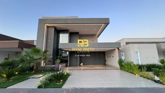 Sobrado com 4 Quartos à venda, 310m² no Petrópolis, Várzea Grande
