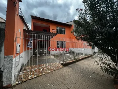 Casa com 2 Quartos à venda, 150m² no Lourdes, Governador Valadares