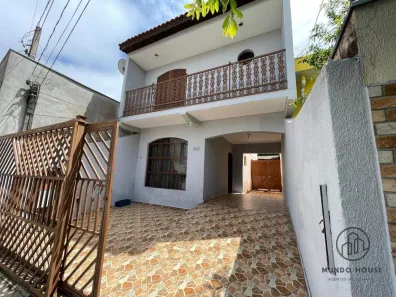 Sobrado com 3 Quartos à venda, 151m² no Jardim Botucatu, Sorocaba