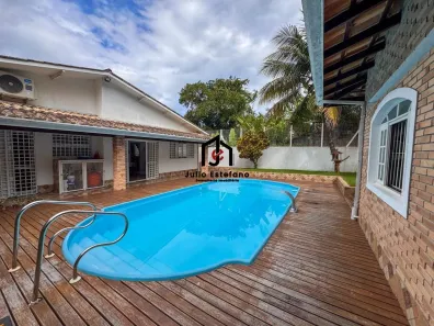 Casa com 3 Quartos à venda, 268m² no Enseada, Ubatuba