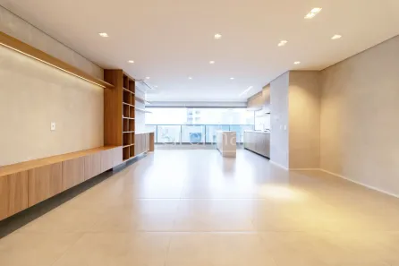 Apartamento com 3 Quartos para alugar, 170m² no Pinheiros, São Paulo