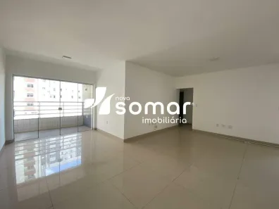 Apartamento com 3 Quartos para alugar, 130m² no Centro, Divinópolis