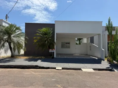 Casa de Condomínio com 3 Quartos para alugar, 145m² no São José, Macapá