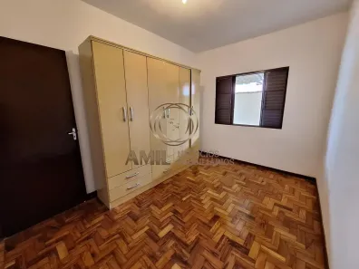Casa com 3 Quartos para alugar, 190m² no Vila Tesouro, São José dos Campos