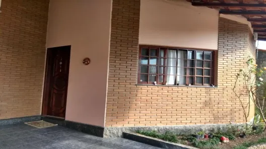 Casa com 5 Quartos à venda, 180m² no Cidade Jardim, Jacareí