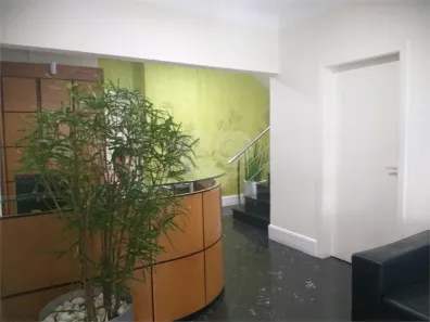 com 14 Quartos para alugar, 368m² no Vila Mariana, São Paulo