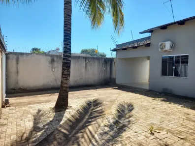 Casa com 3 Quartos à venda, 100m² no Loteamento Bertaville, Palmas