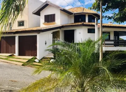 Casa com 3 Quartos à venda, 303m² no Jardim Emília, Sorocaba