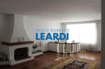 Casa com 3 Quartos à venda, 255m² no Jardim Leonor, São Paulo
