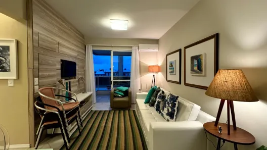 Apartamento com 2 Quartos à venda, 67m² no Praia Brava, Florianópolis