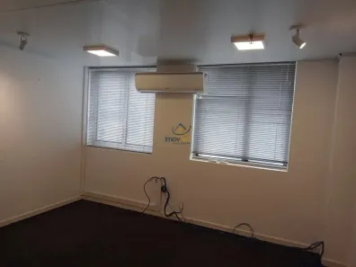 Sala Comercial à venda, 47m² no Centro Histórico, Porto Alegre