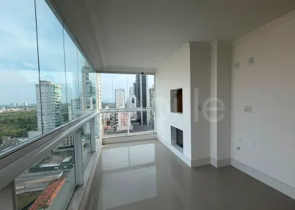 Apartamento com 3 Quartos à venda, 124m² no Meia Praia, Itapema