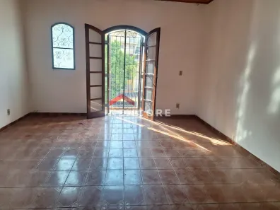 Casa com 5 Quartos à venda, 260m² no Vila Indiana, São Paulo