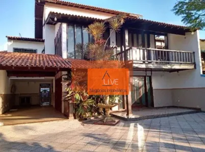 Casa com 4 Quartos à venda, 415m² no Piratininga, Niterói
