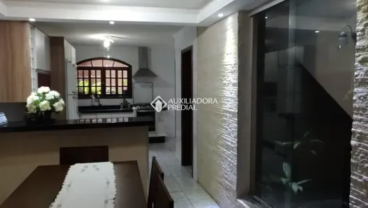Sobrado com 3 Quartos à venda, 250m² no Nova Petrópolis, São Bernardo do Campo