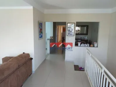 Sobrado com 3 Quartos à venda, 235m² no Jardim Merci I, Jundiaí