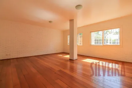 Casa com 4 Quartos à venda, 640m² no Jardim do Salso, Porto Alegre