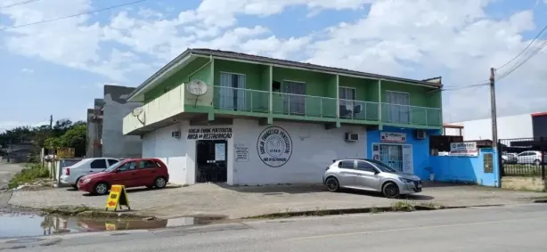 Imóvel Comercial à venda, 405m² no Ulysses Guimarães, Joinville