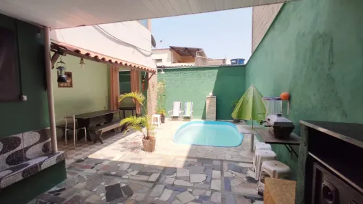 Casa com 3 Quartos à venda, 200m² no São Salvador, Belo Horizonte