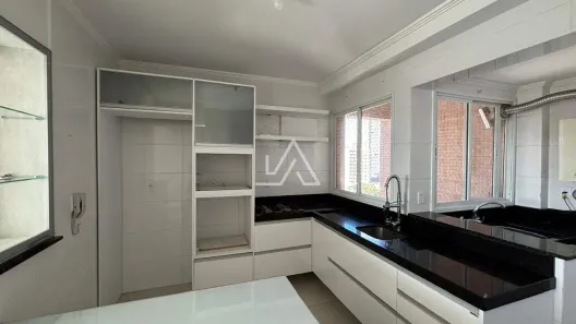 Apartamento com 2 Quartos para venda ou aluguel, 80m² no Centro, Passo Fundo
