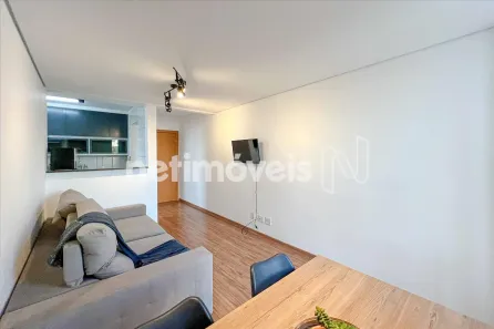 Apartamento com 2 Quartos para alugar, 52m² no Castelo, Belo Horizonte