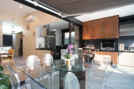 Sobrado com 4 Quartos à venda, 366m² no Esperança, Londrina